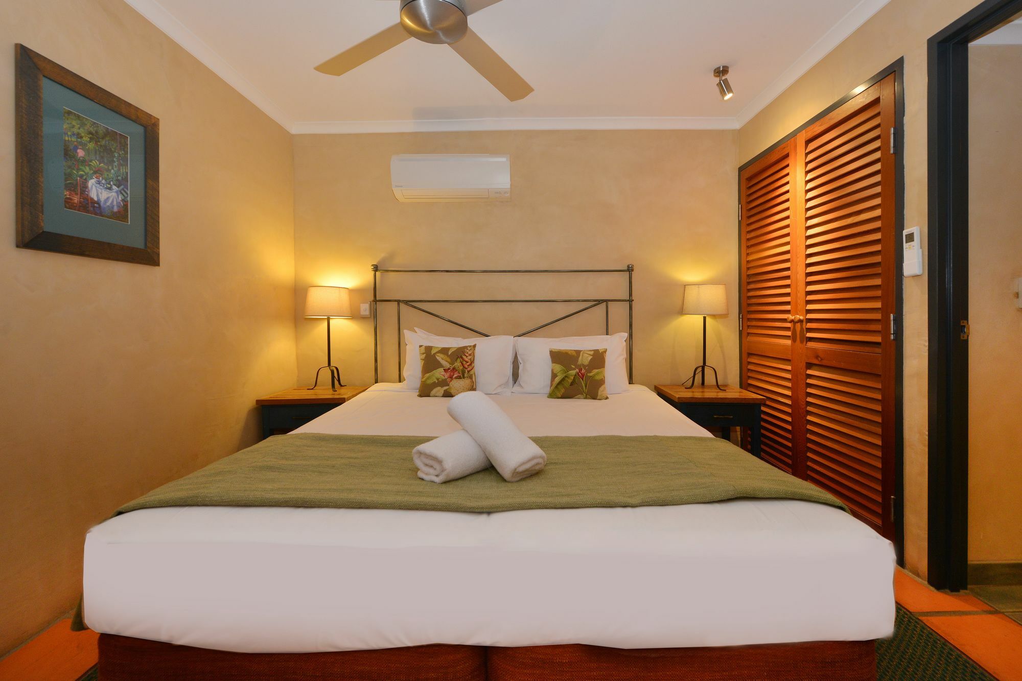 Seascape Apartments At Villa San Michele 포트 더글라스 외부 사진